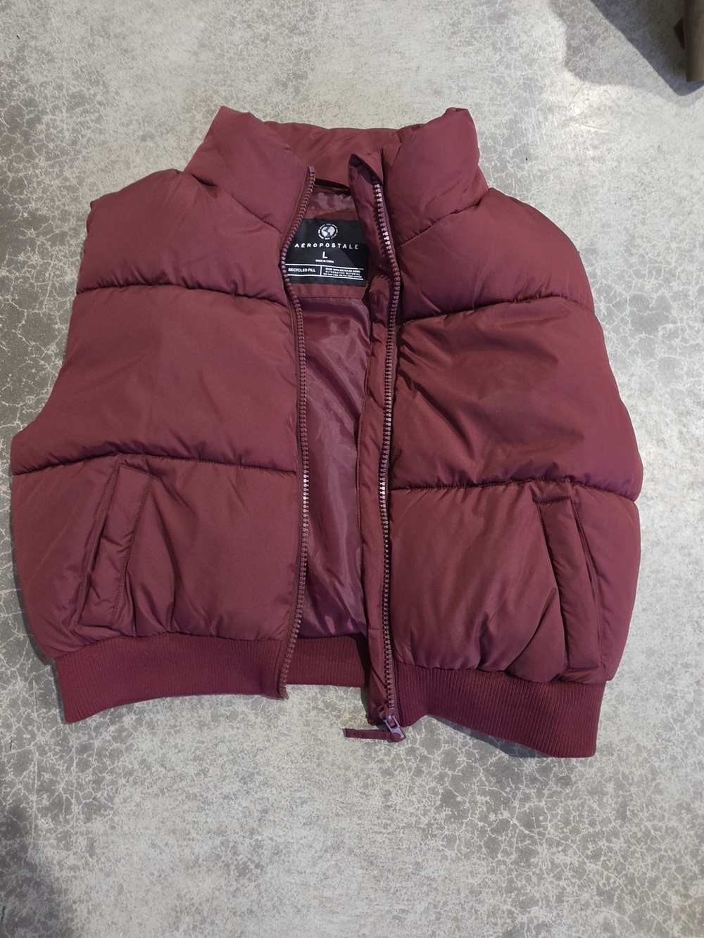 Aeropostale Womans Maroon Puffer Vest